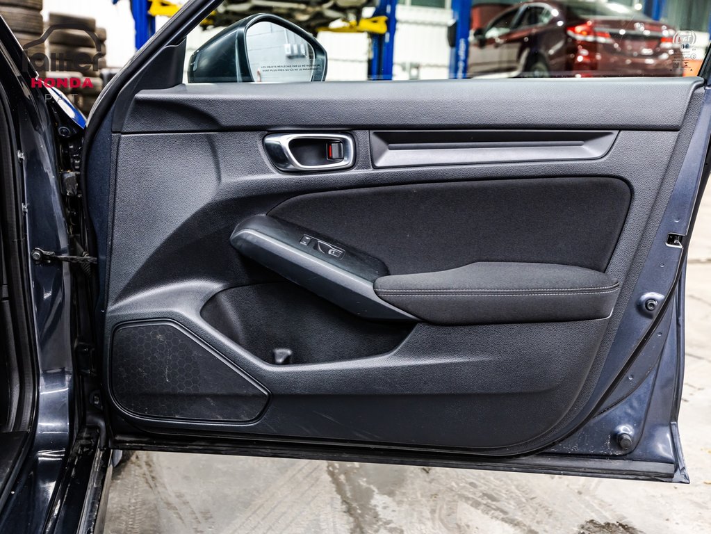 2022 Honda Civic Sedan LX RETOUR DE LOCATION 1 PROPRIO in , Quebec - 16 - w1024h768px