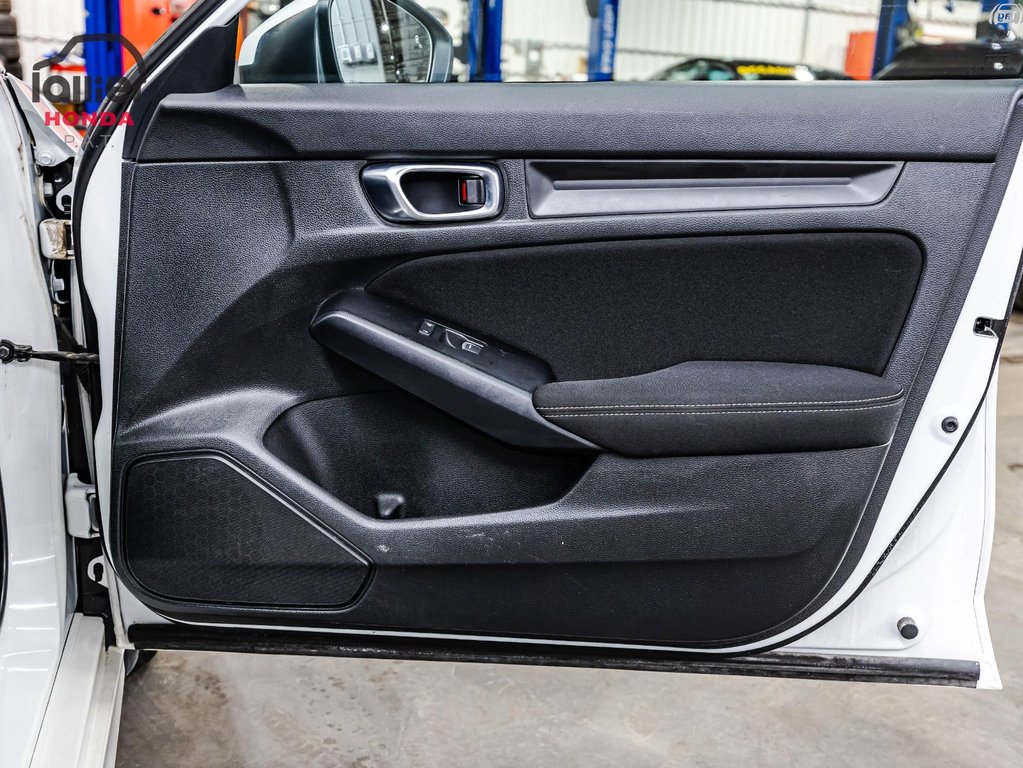 2022 Honda Civic Sedan LX 1 PROPRIO JAMAIS ACCIDENTÉ in , Quebec - 16 - w1024h768px
