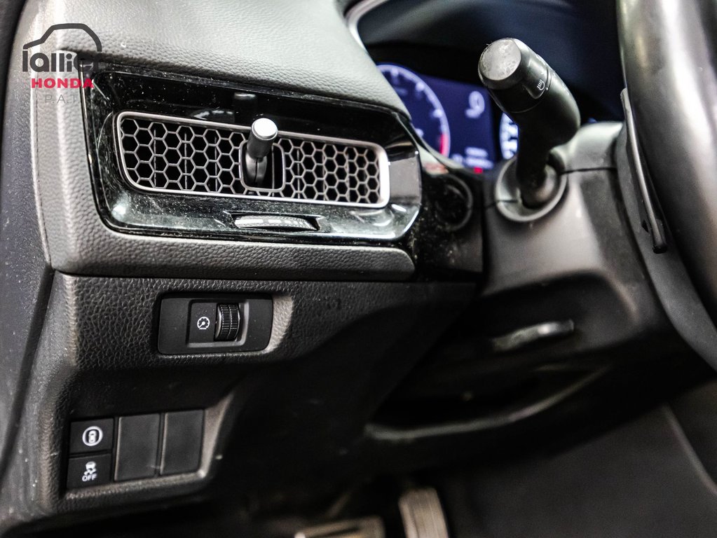 2022 Honda Civic Sedan Sport in Montreal, Quebec - 21 - w1024h768px