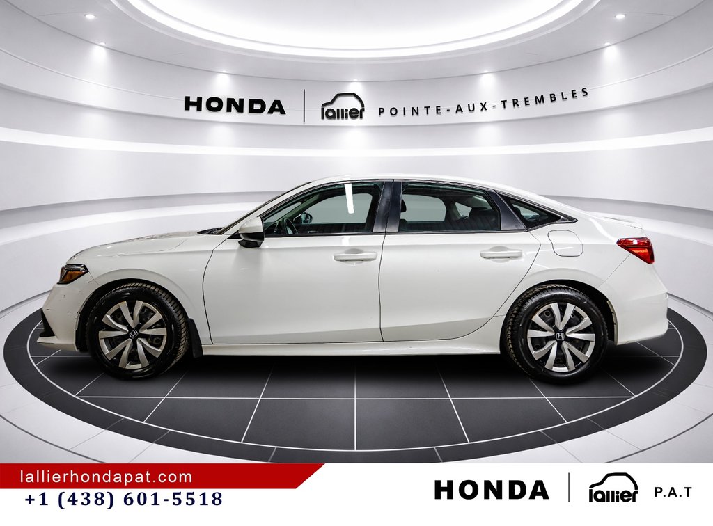 2022 Honda Civic Sedan LX in Montreal, Quebec - 3 - w1024h768px