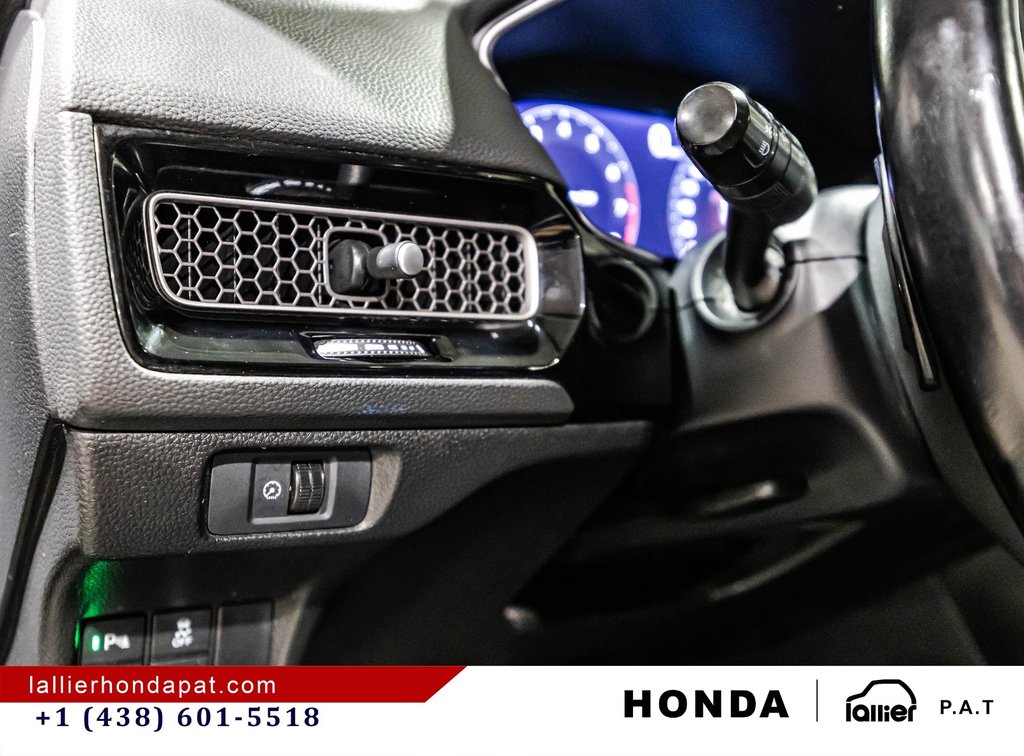 2022 Honda Civic Sedan Touring in Montreal, Quebec - 21 - w1024h768px
