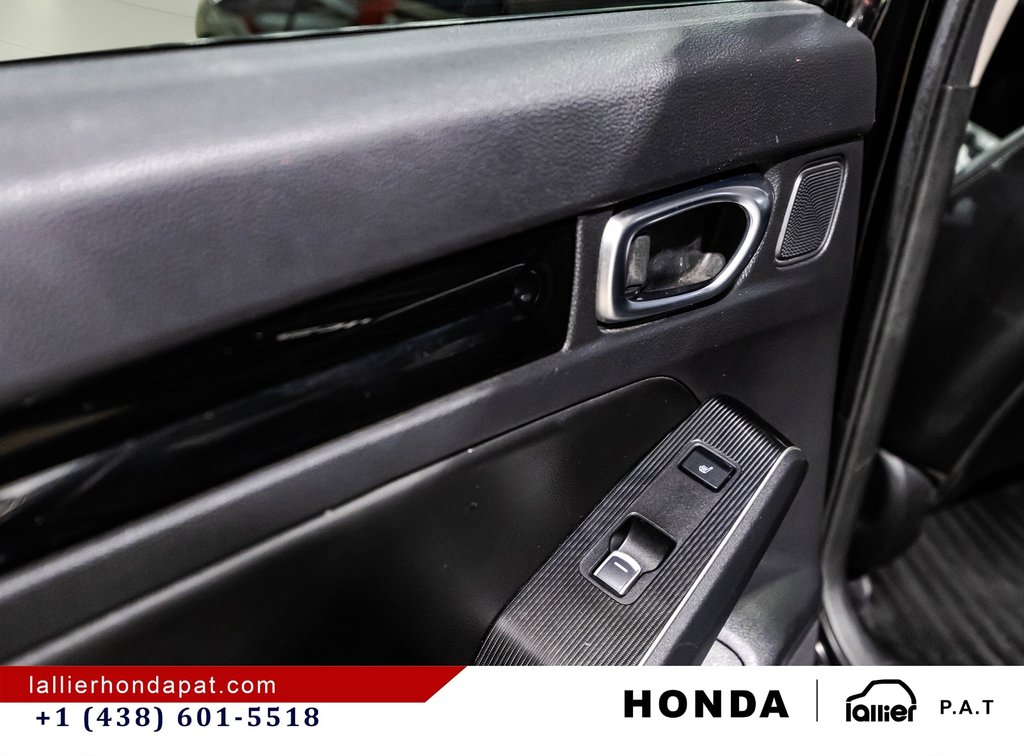 2022 Honda Civic Sedan Touring in Montreal, Quebec - 12 - w1024h768px