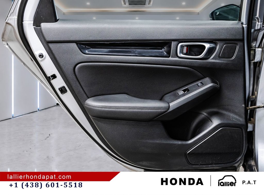 Honda Civic Sedan Touring 2022 à Montréal, Québec - 13 - w1024h768px