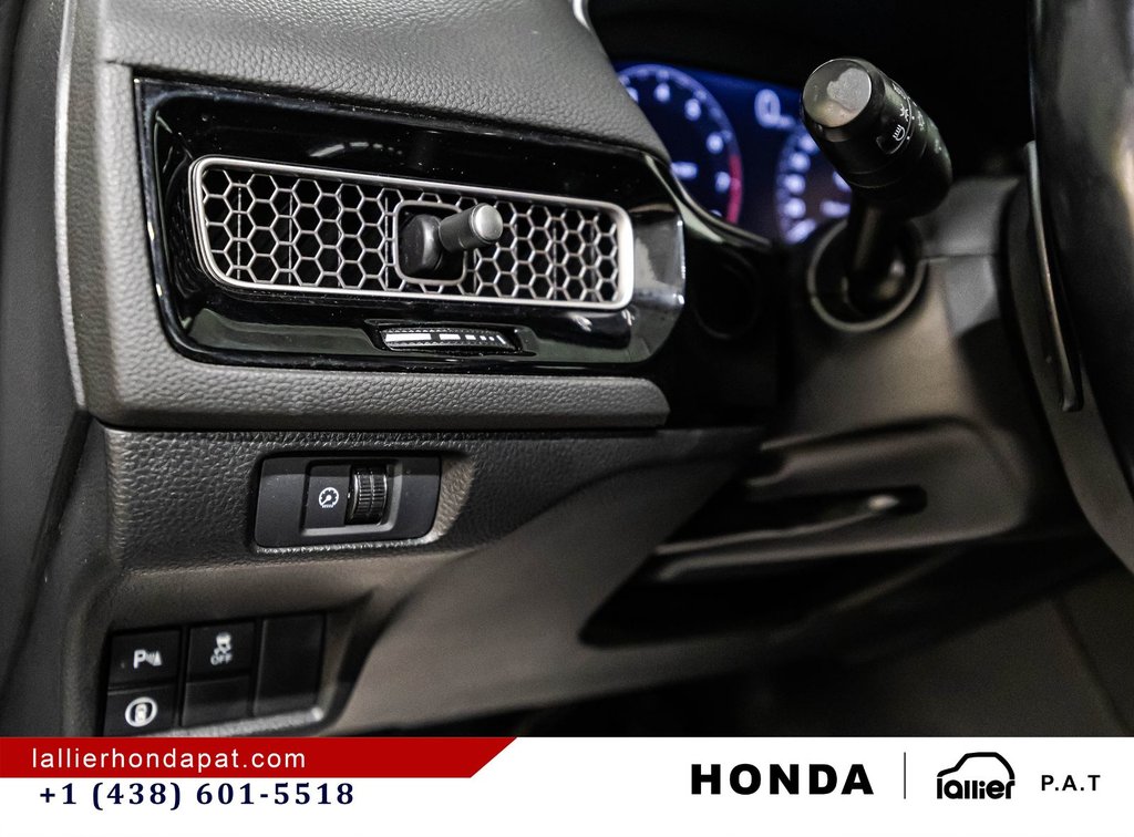 Honda Civic Sedan Touring 2022 à Montréal, Québec - 22 - w1024h768px