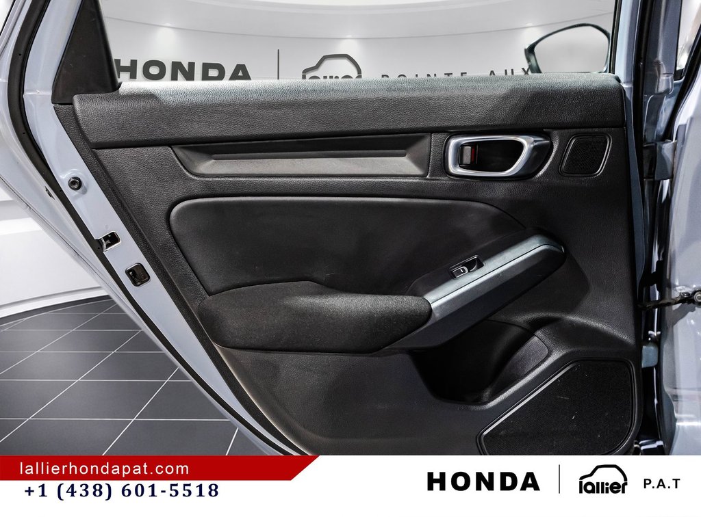 Honda Civic Sedan SPORT 2023 à Montréal, Québec - 12 - w1024h768px