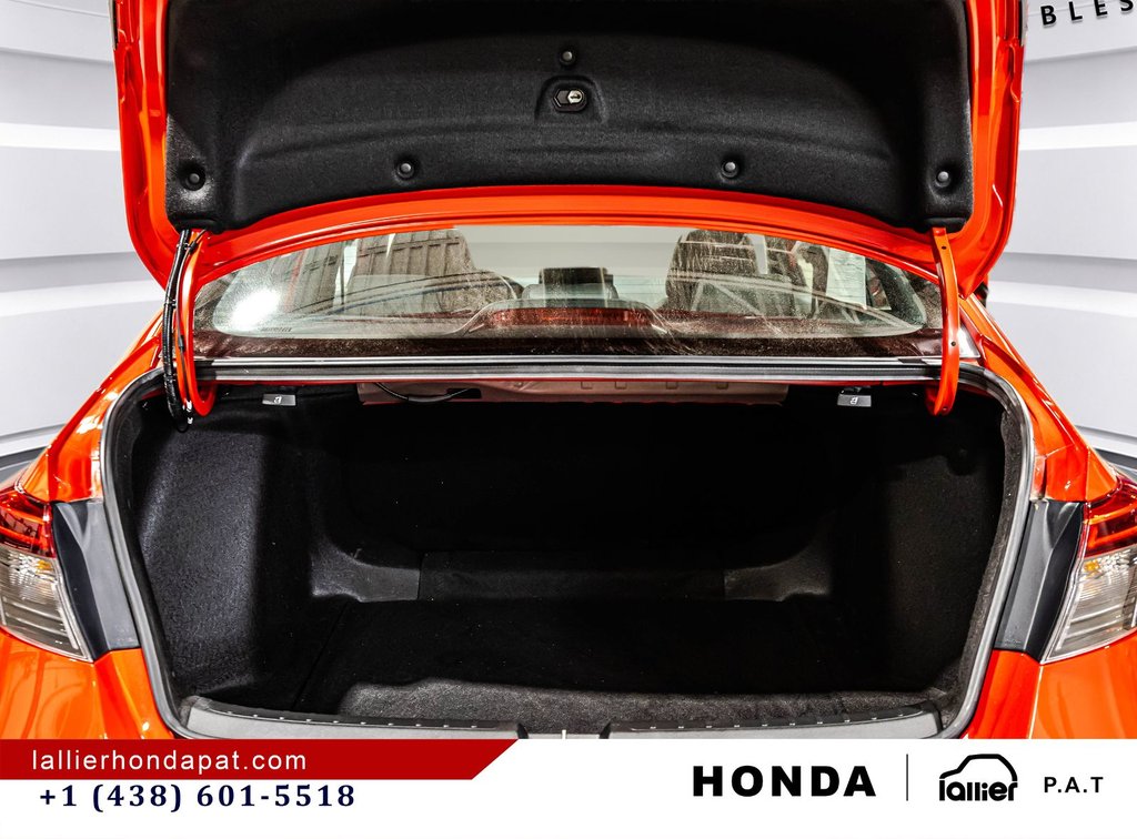 Honda Civic Sedan Sport 2023 à Montréal, Québec - 15 - w1024h768px