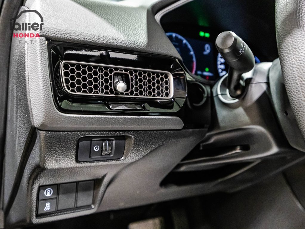 Honda Civic Sedan LX-B 2024 à Montréal, Québec - 20 - w1024h768px