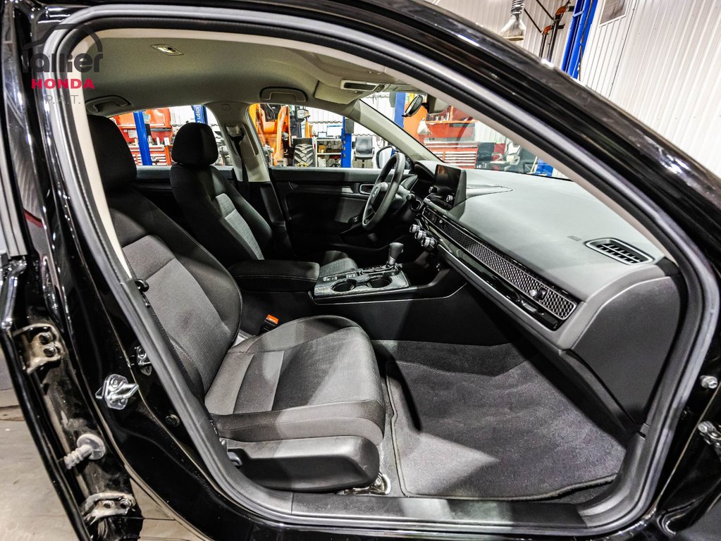 Honda Civic Sedan LX-B 2024 à Montréal, Québec - 17 - w1024h768px