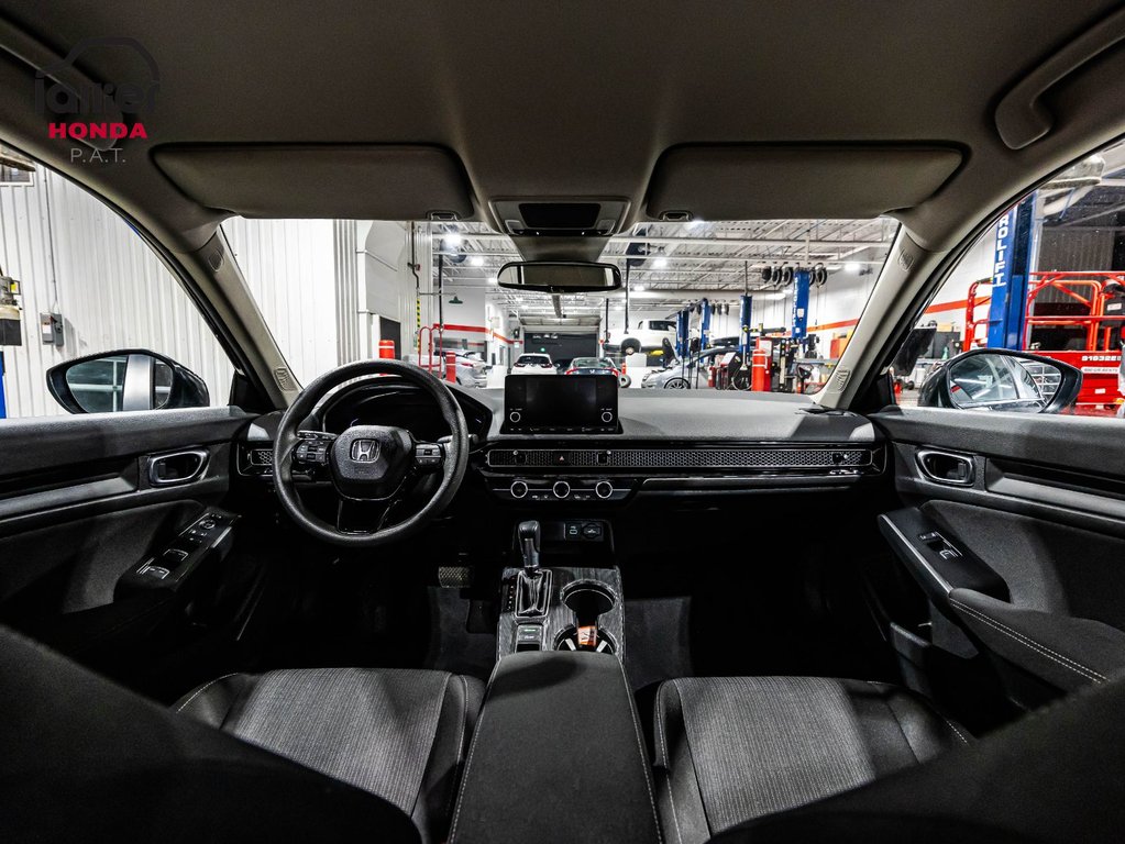 Honda Civic Sedan LX-B 2024 à Montréal, Québec - 14 - w1024h768px
