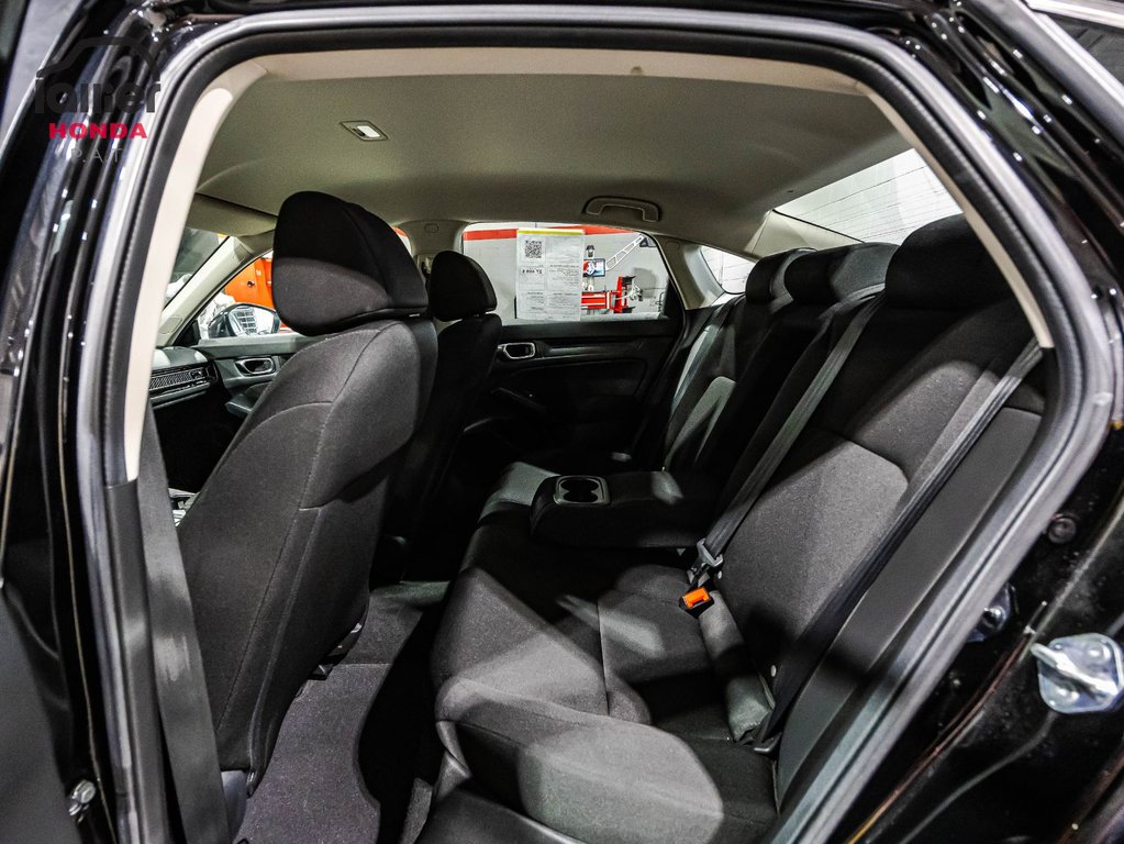 Honda Civic Sedan LX-B 2024 à Montréal, Québec - 13 - w1024h768px