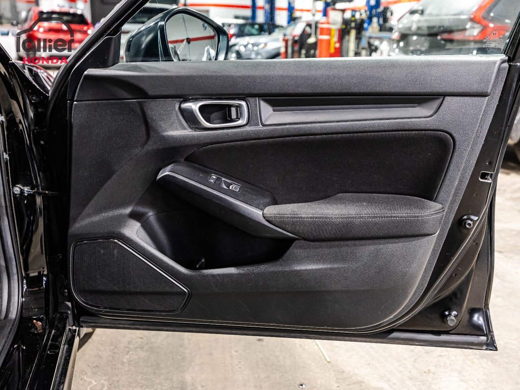 Honda Civic Sedan LX-B 2024 à Montréal, Québec - 16 - w1024h768px