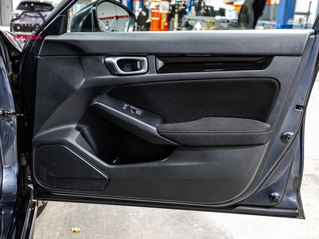 Honda Civic Sedan EX 2024 à , Québec - 16 - w1024h768px