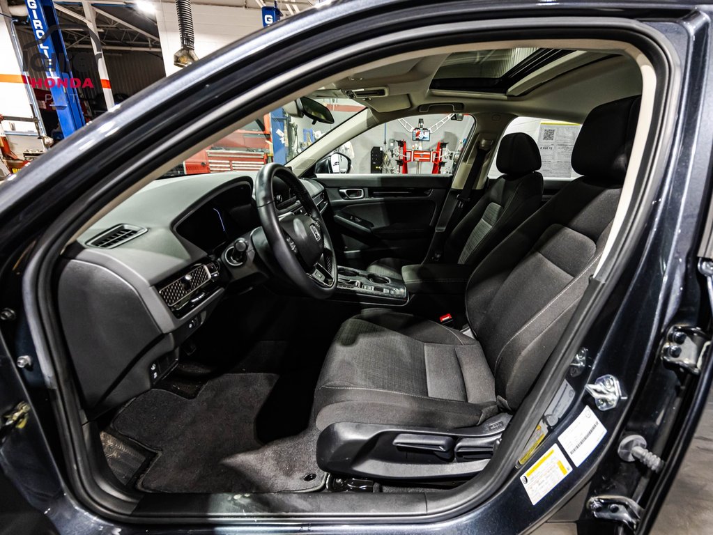 Honda Civic Sedan EX 2024 à , Québec - 19 - w1024h768px