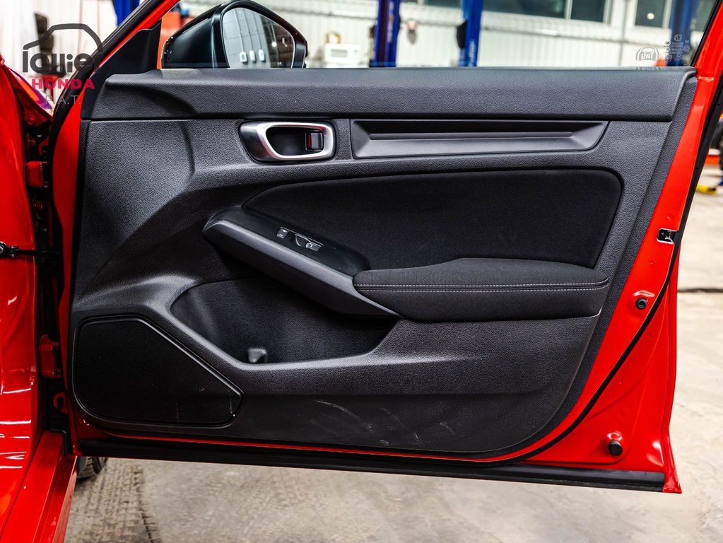 Honda Civic Sedan Sport 2024 à Montréal, Québec - 16 - w1024h768px