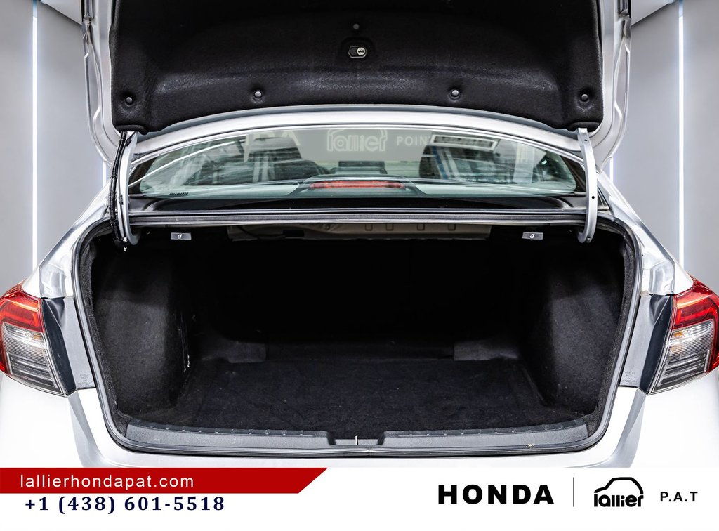 Honda Civic Sedan Sport 2024 à Montréal, Québec - 15 - w1024h768px