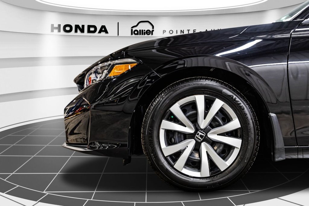 Honda Civic Sedan LX 2025 à , Québec - 10 - w1024h768px