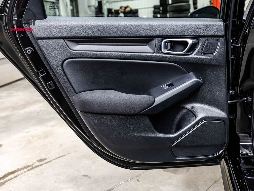 Honda Civic Sedan LX 2025 à , Québec - 12 - w1024h768px