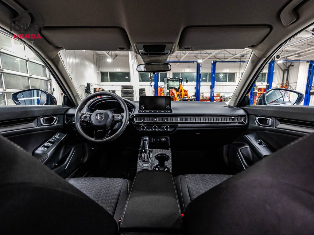 Honda Civic Sedan LX 2025 à , Québec - 14 - w1024h768px