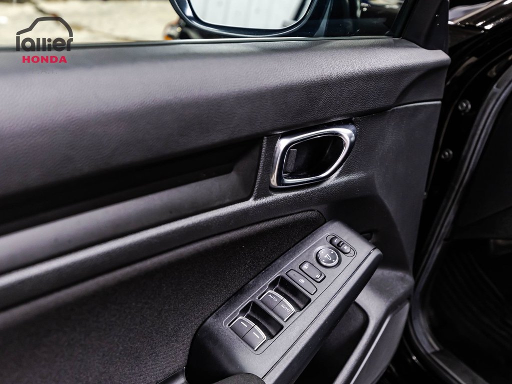 Honda Civic Sedan LX 2025 à , Québec - 11 - w1024h768px