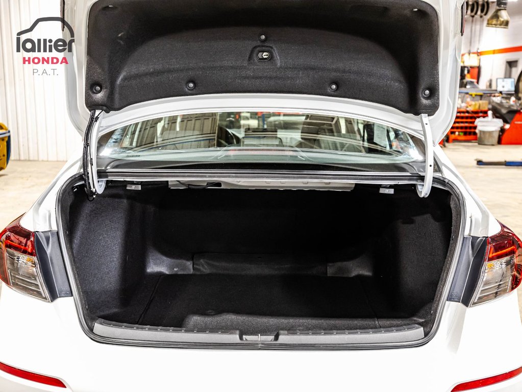 Honda Civic Sedan Sport 2025 à Montréal, Québec - 40 - w1024h768px