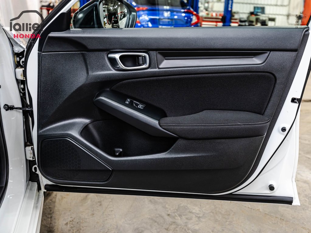 Honda Civic Sedan Sport 2025 à Montréal, Québec - 16 - w1024h768px