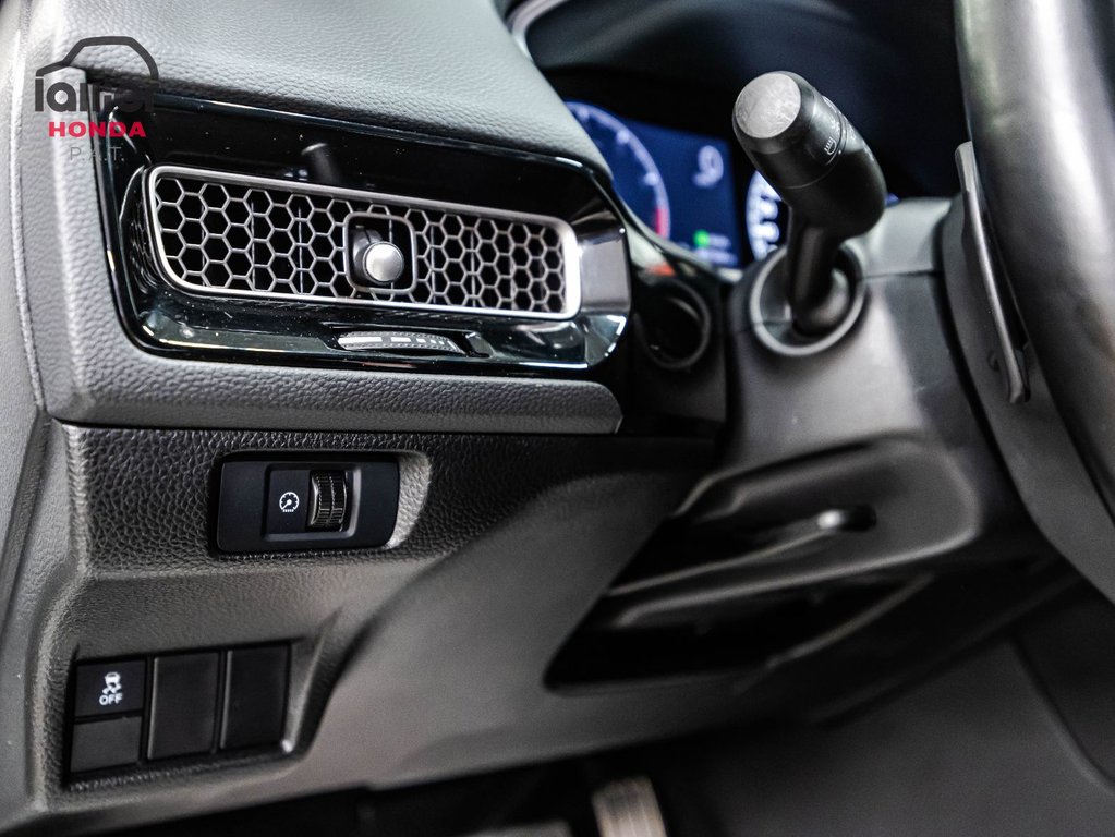 Honda Civic Sedan Sport 2025 à Montréal, Québec - 21 - w1024h768px