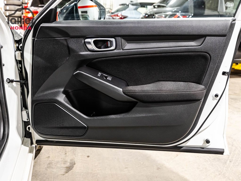 2025 Honda Civic Sedan Sport in Montréal, Quebec - 16 - w1024h768px
