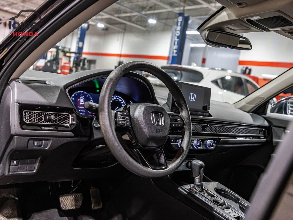 Honda Civic Sedan LX 2025 à Montréal, Québec - 19 - w1024h768px