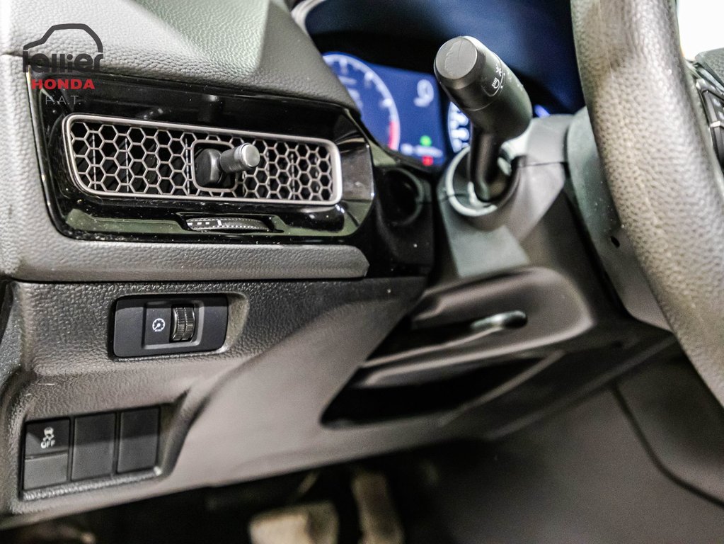 Honda Civic Sedan LX 2025 à Montréal, Québec - 20 - w1024h768px