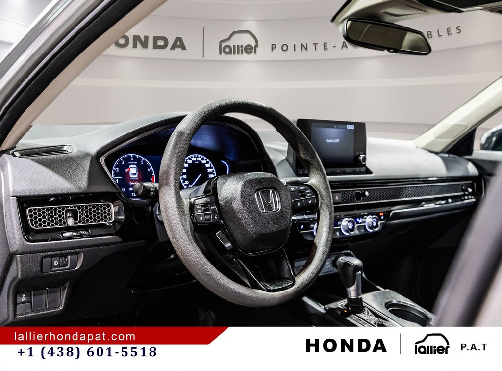 2025 Honda Civic Sedan LX in Montreal, Quebec - 19 - w1024h768px