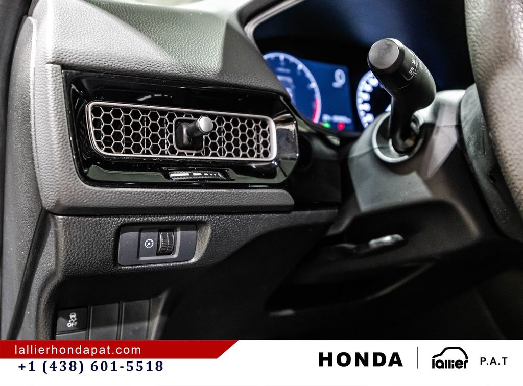 Honda Civic Sedan LX 2025 à Montréal, Québec - 20 - w1024h768px