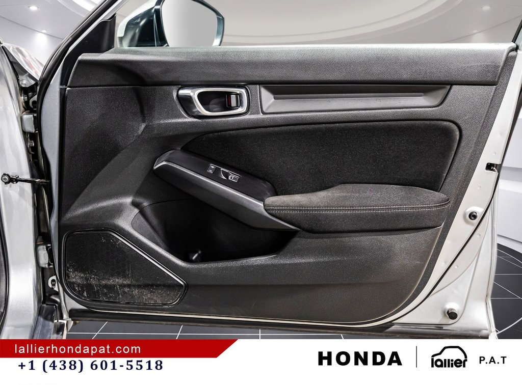 Honda Civic Sedan LX 2025 à Montréal, Québec - 16 - w1024h768px