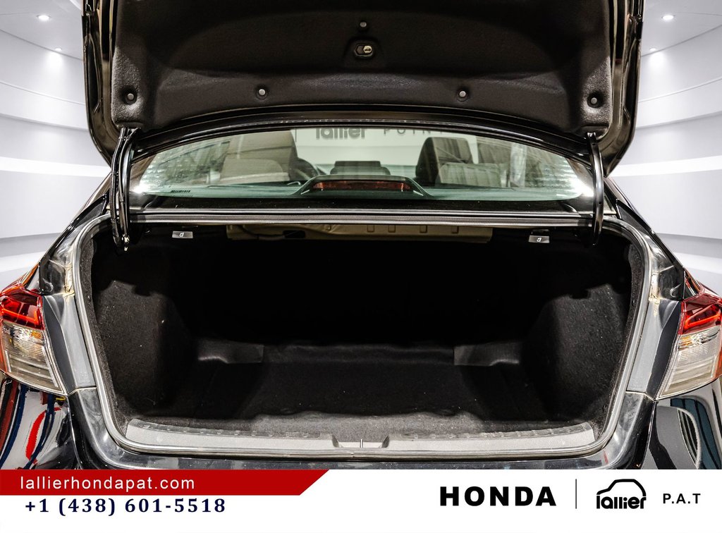 Honda Civic Sedan Sport 2025 à Montréal, Québec - 15 - w1024h768px