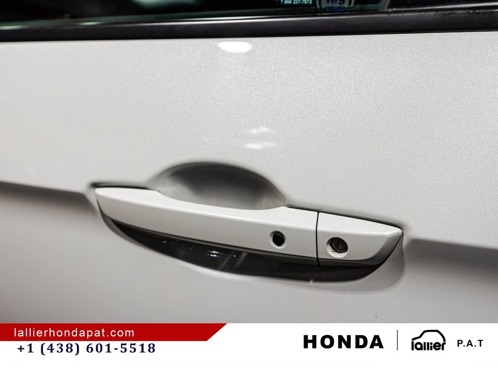 2019 Honda Civic SI in Montreal, Quebec - 11 - w1024h768px