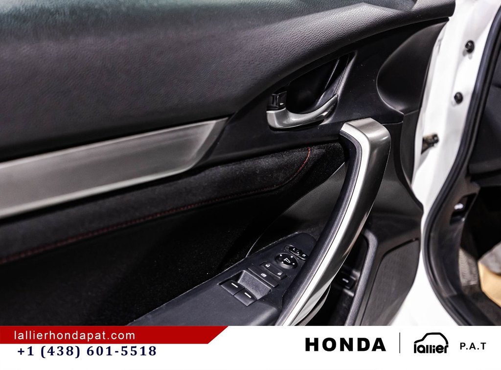 2019 Honda Civic SI in Montreal, Quebec - 12 - w1024h768px