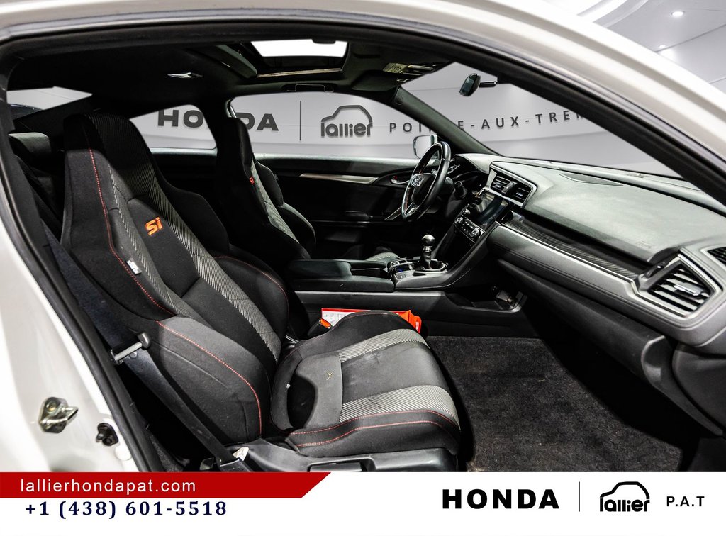2019 Honda Civic SI in Montreal, Quebec - 15 - w1024h768px