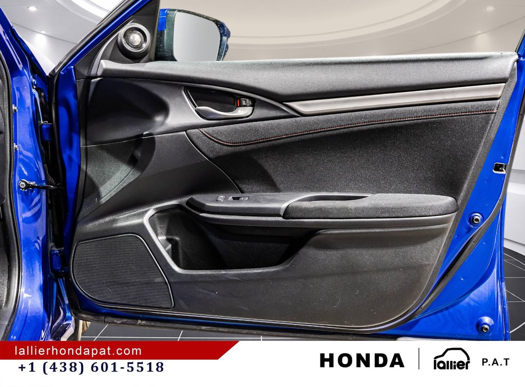 Honda Civic Si Sedan  2020 à Montréal, Québec - 17 - w1024h768px