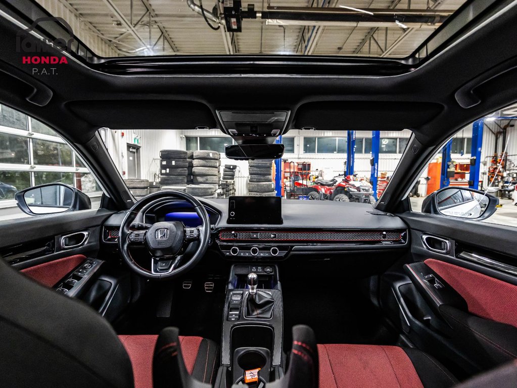 Honda Civic Si Sedan  2022 à Montréal, Québec - 15 - w1024h768px