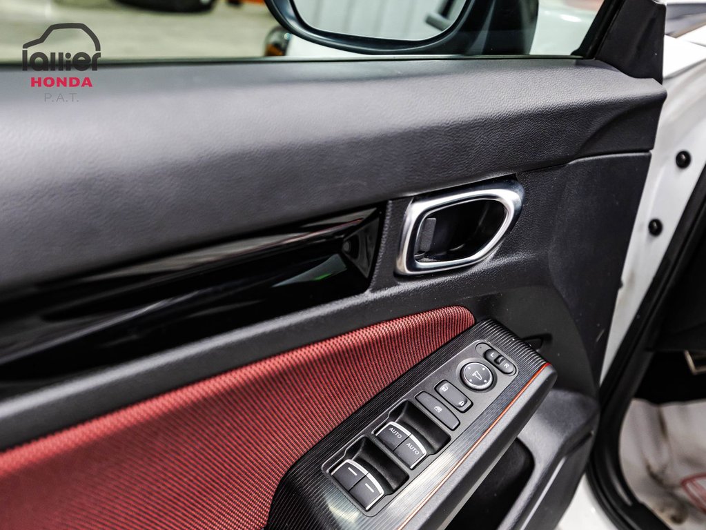 Honda Civic Si Sedan  2022 à Montréal, Québec - 11 - w1024h768px