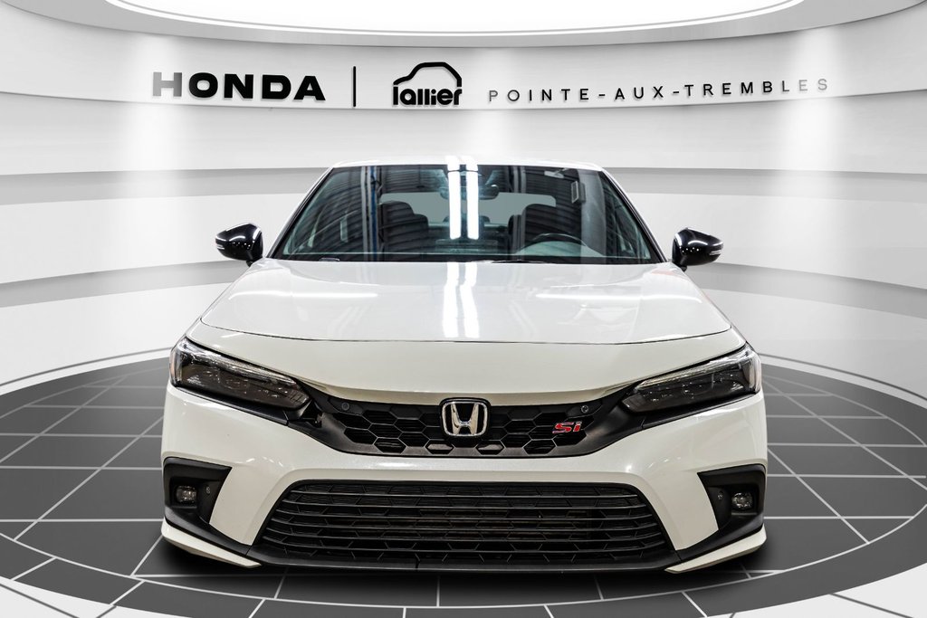 Honda Civic Si Sedan  2022 à Montréal, Québec - 2 - w1024h768px