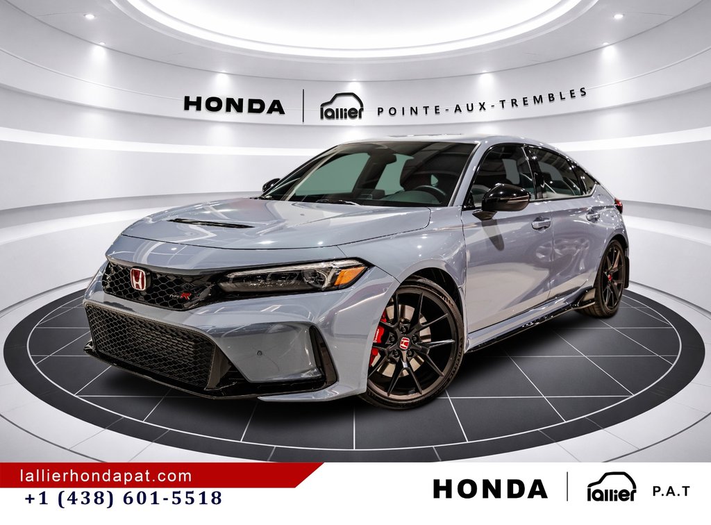 2023 Honda Civic Type R in Montreal, Quebec - 1 - w1024h768px