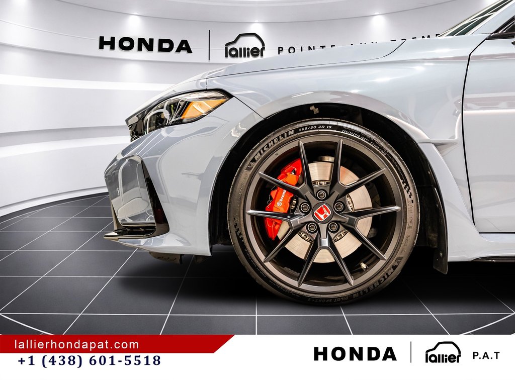 2023 Honda Civic Type R in Montreal, Quebec - 10 - w1024h768px