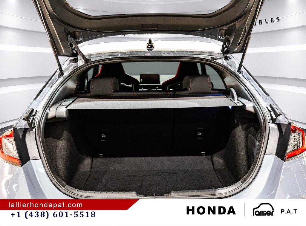 2023 Honda Civic Type R in Montreal, Quebec - 15 - w1024h768px