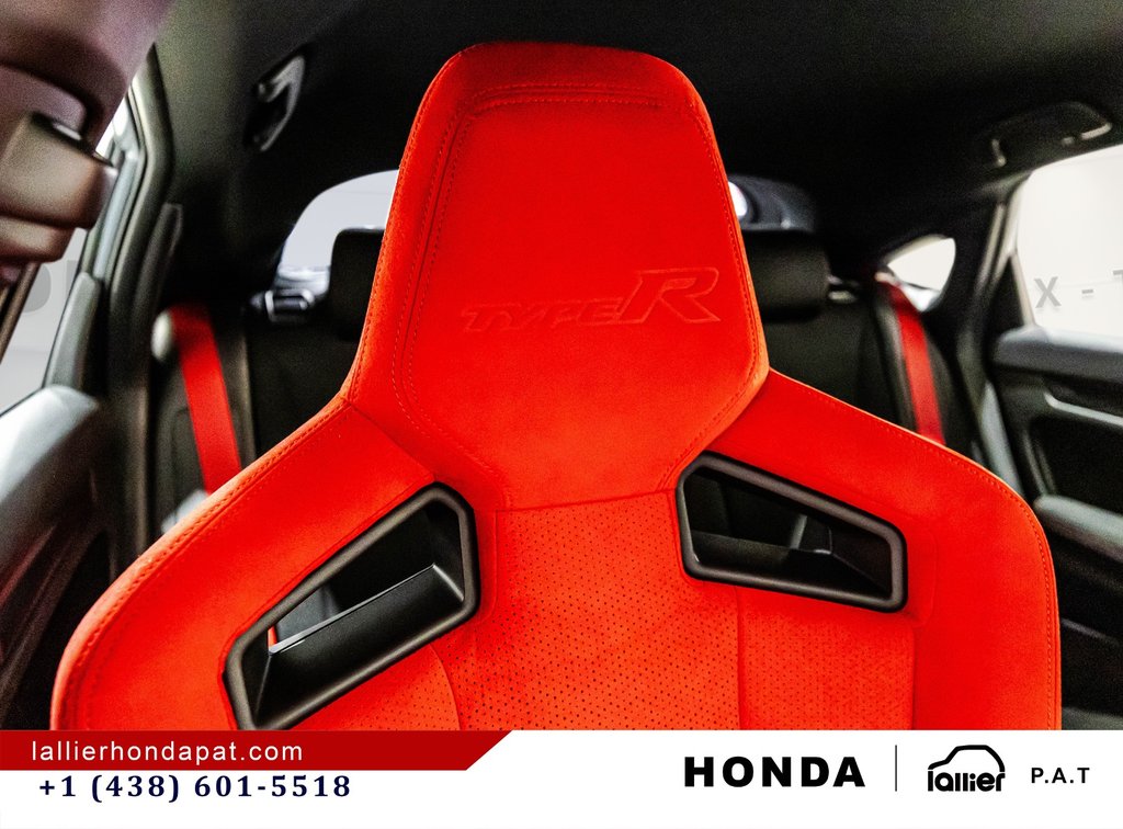 2023 Honda Civic Type R in Montreal, Quebec - 18 - w1024h768px
