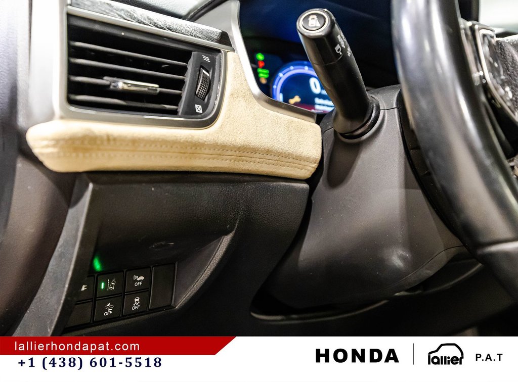 2018 Honda Clarity Plug-In Hybrid Touring in Montréal, Quebec - 21 - w1024h768px