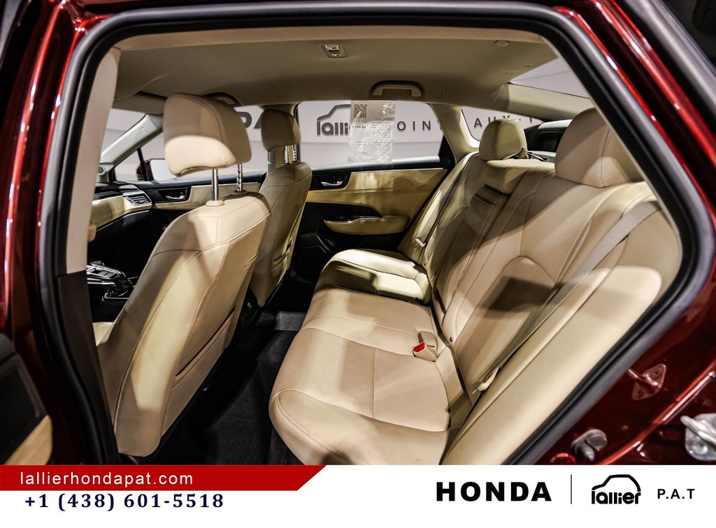 2018 Honda Clarity Plug-In Hybrid Touring in Montréal, Quebec - 14 - w1024h768px
