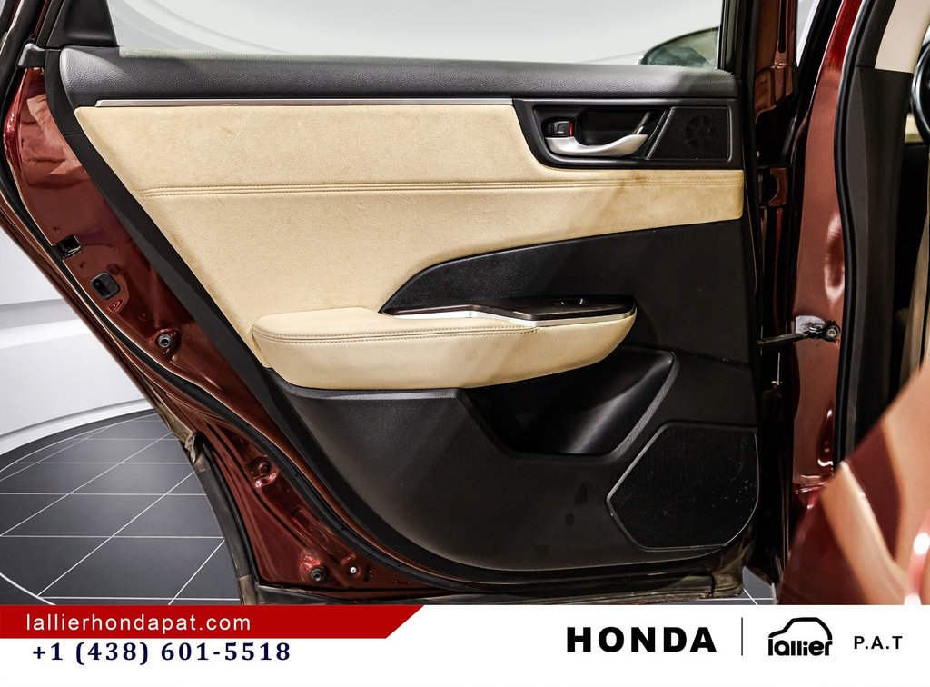 2018 Honda Clarity Plug-In Hybrid Touring in Montréal, Quebec - 13 - w1024h768px