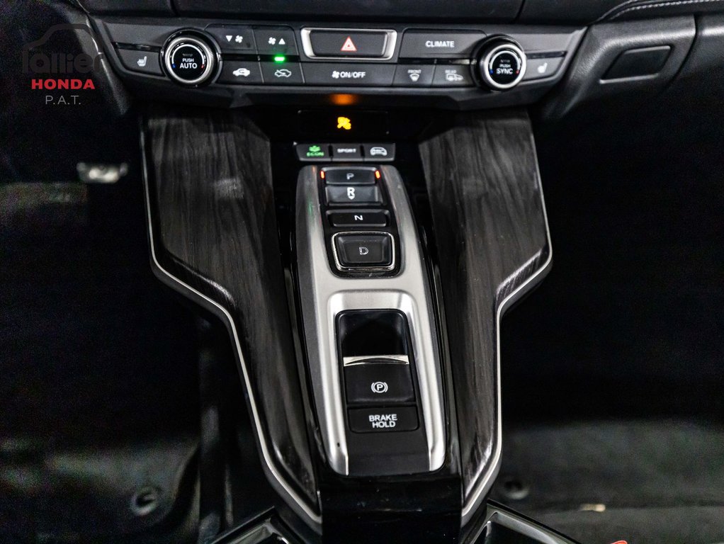2019  Clarity Plug-In Hybrid in Montreal, Quebec - 25 - w1024h768px
