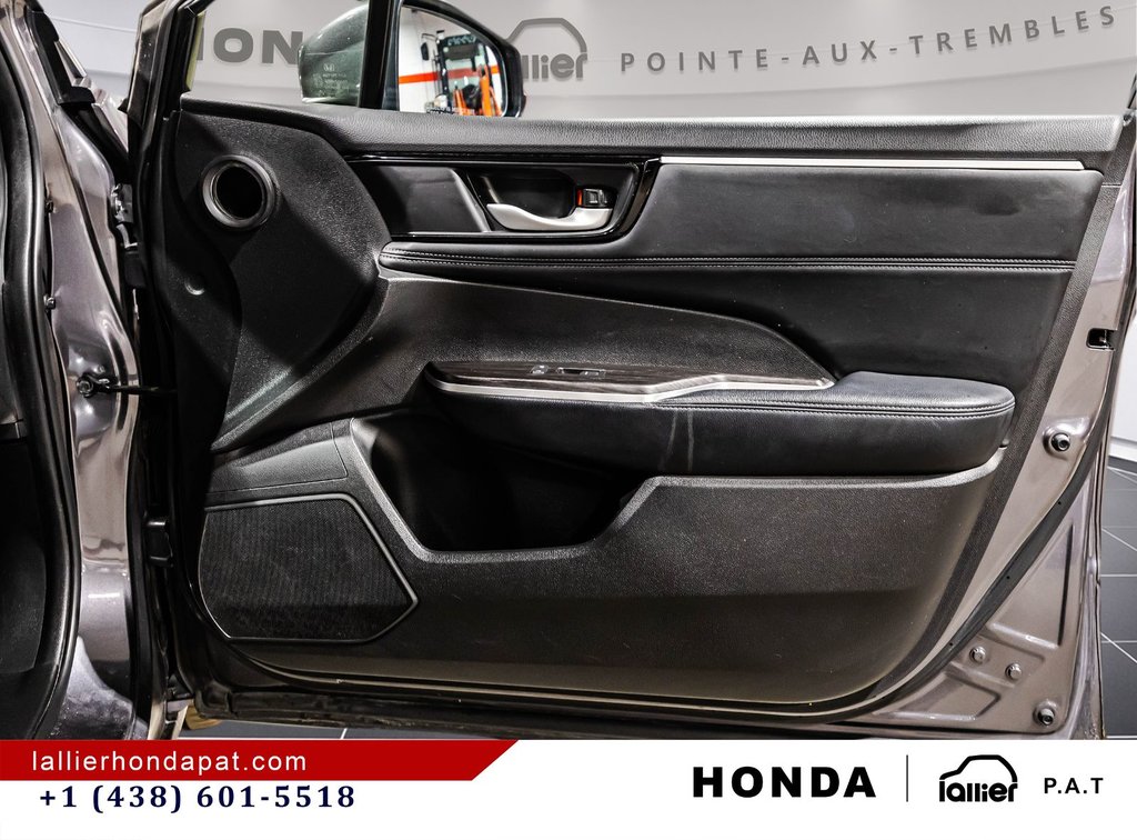 2019 Honda Clarity Plug-In Hybrid in Montreal, Quebec - 17 - w1024h768px