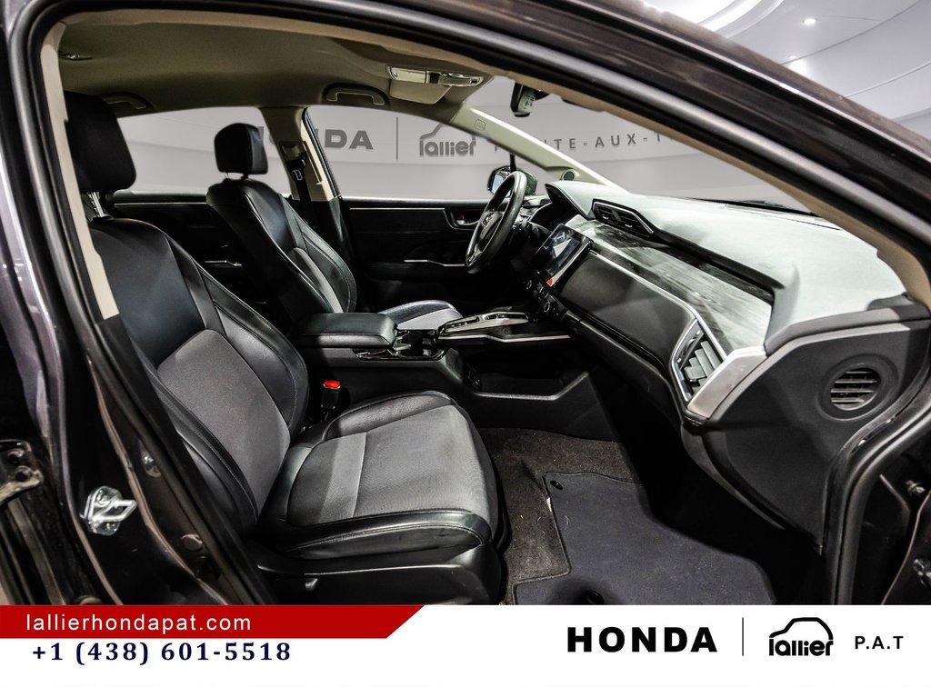 2019 Honda Clarity Plug-In Hybrid in Montreal, Quebec - 18 - w1024h768px